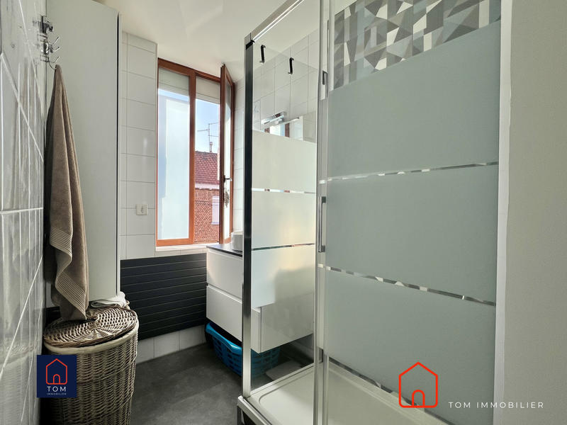 Maison - 93 m² - 5 pièces