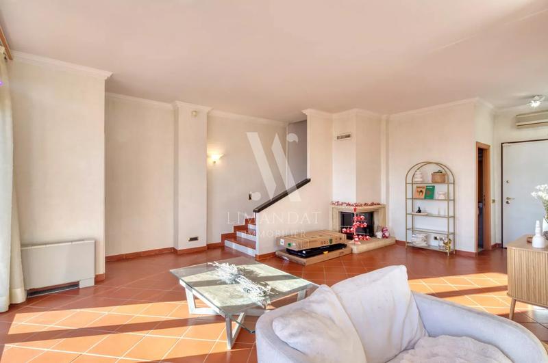 Villa - 165 m² - 6 pièces