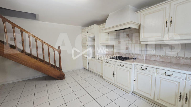 Maison - 80 m² - 4 pièces