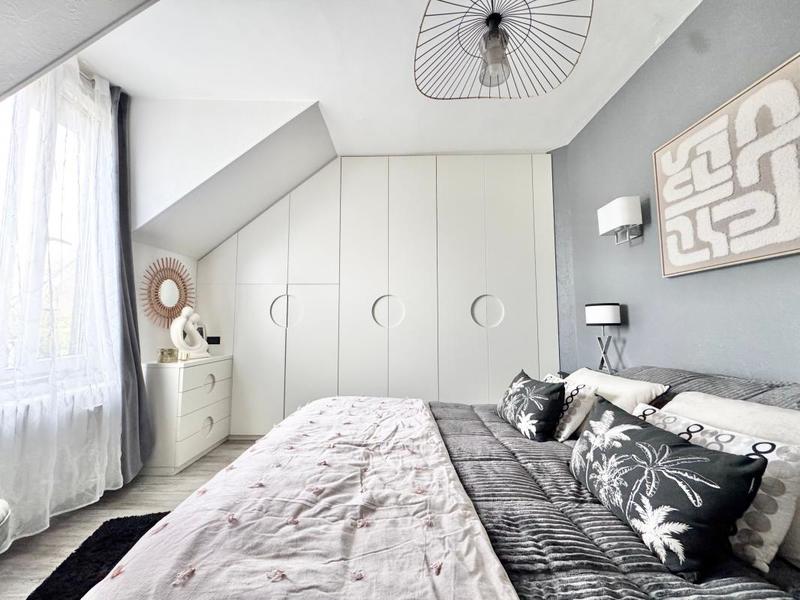 Maison de ville - 118 m² - 6 pièces