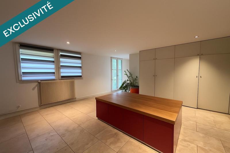 Maison de maîtres - 322 m² - 7 pièces