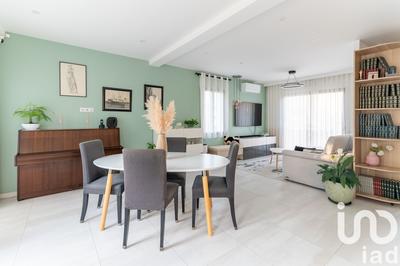 Maison - 135 m² - 6 pièces