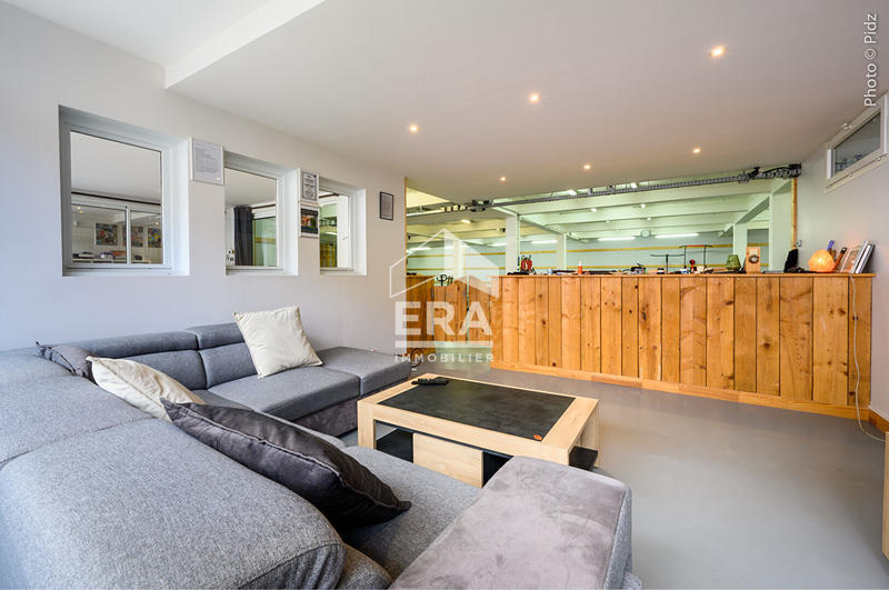 Local d'activité / Entrepôt - 1 300 m²