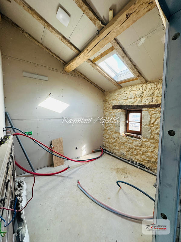 Maison - 165 m² - 5 pièces