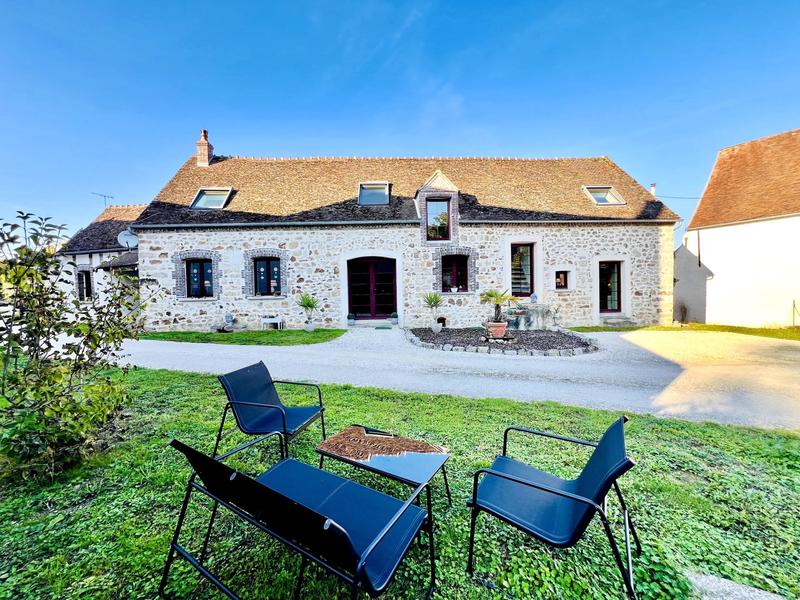 Maison - 185 m² - 7 pièces