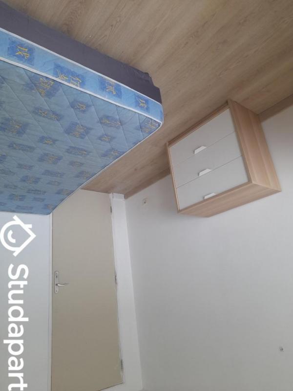 Chambre - 12 m² - 1 pièce
