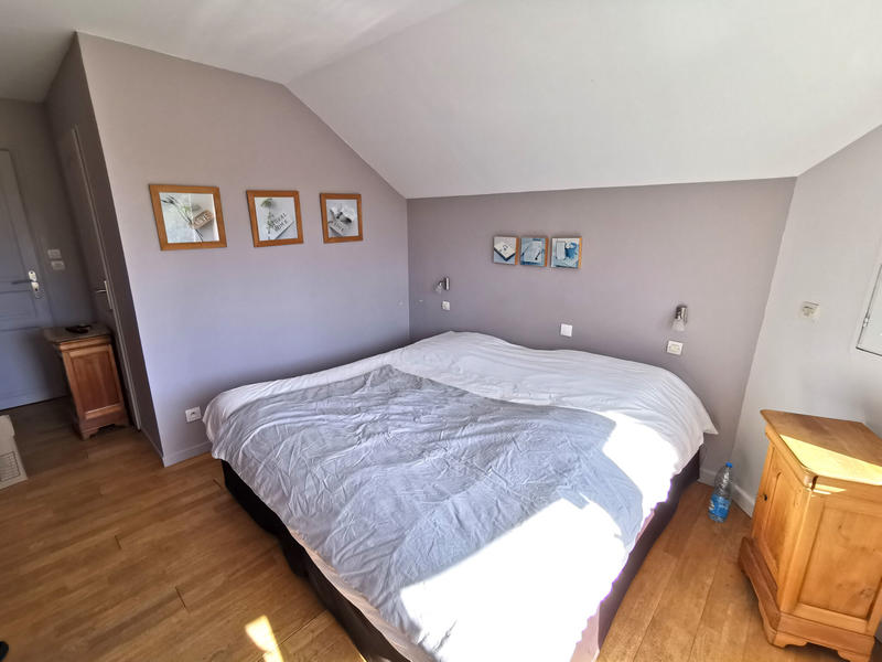 Maison - 205 m² - 6 pièces