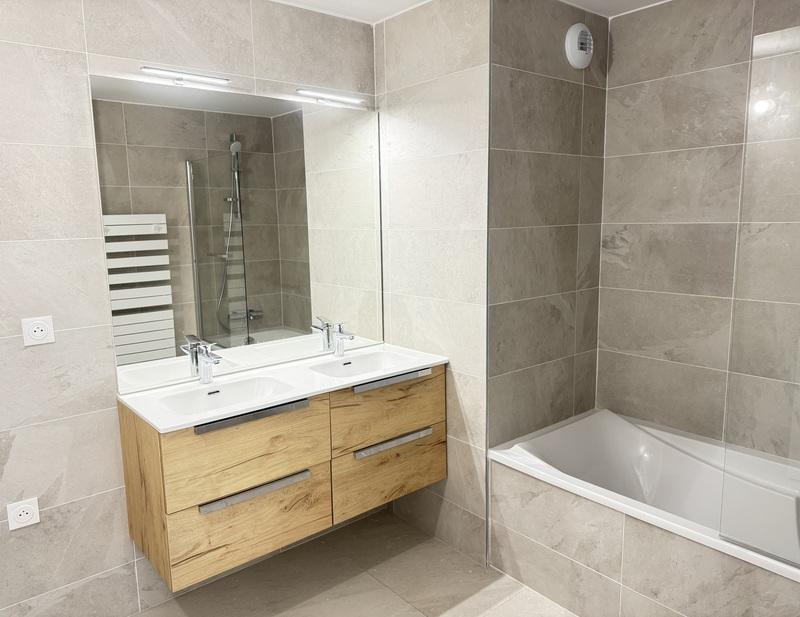 Appartement - 96 m² - 4 pièces