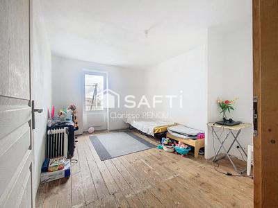 Maison - 105 m² - 4 pièces