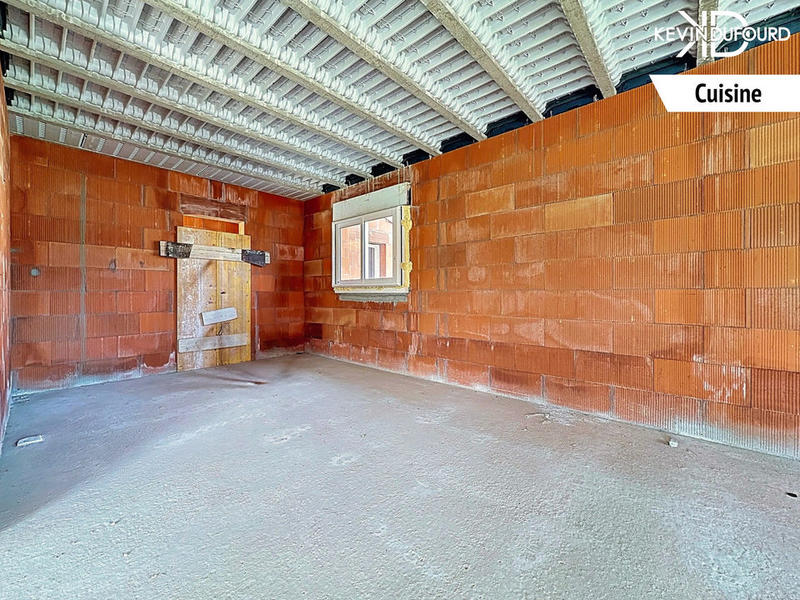 Maison - 120 m² - 2 pièces