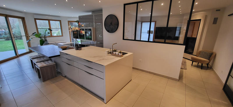 Villa - 162 m² - 6 pièces