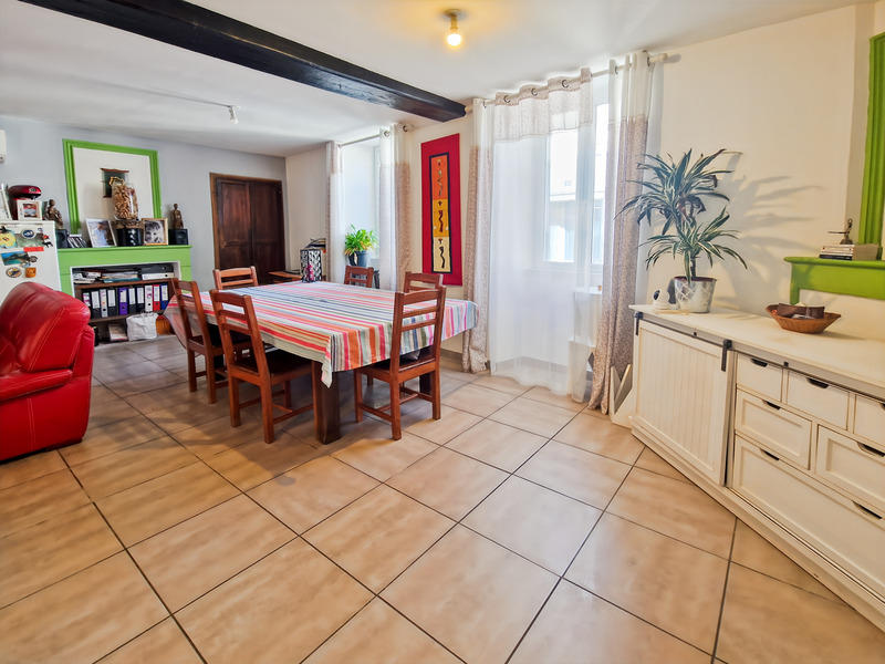 Maison - 140 m² - 6 pièces