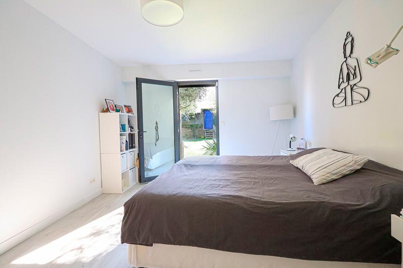 Villa - 203 m² - 9 pièces