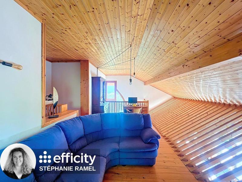 Maison - 143 m² - 6 pièces