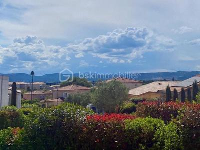 Maison - 128 m² - 6 pièces