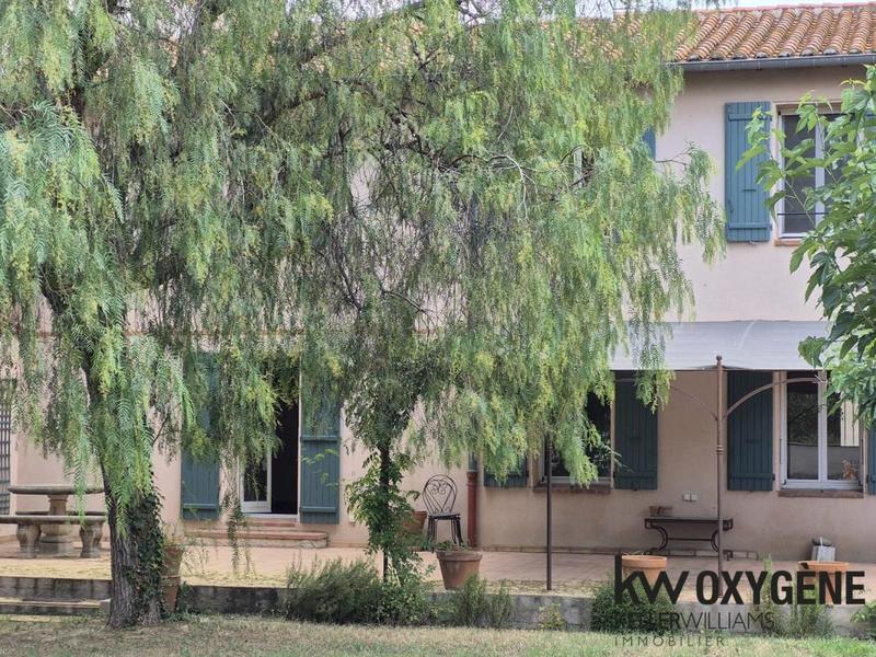 Mas - 438 m² - 14 pièces