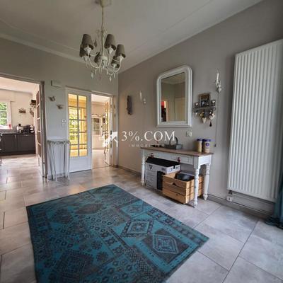 Pavillon - 170 m² - 9 pièces