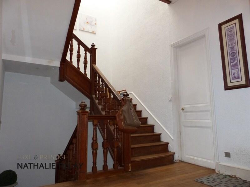 Maison - 290 m² - 10 pièces