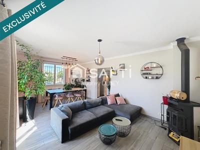 Appartement - 93 m² - 4 pièces