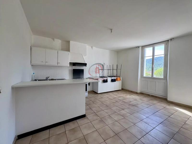 Appartement - 92 m² - 3 pièces