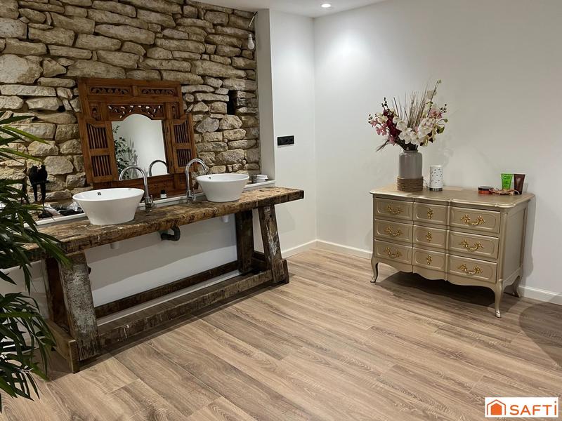 Maison de maîtres - 204 m² - 8 pièces