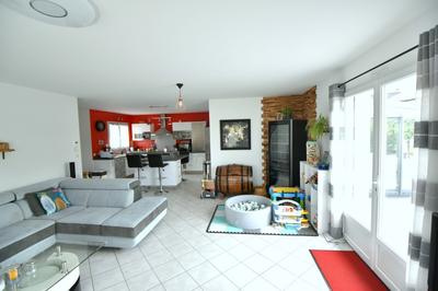 Maison - 132 m² - 6 pièces