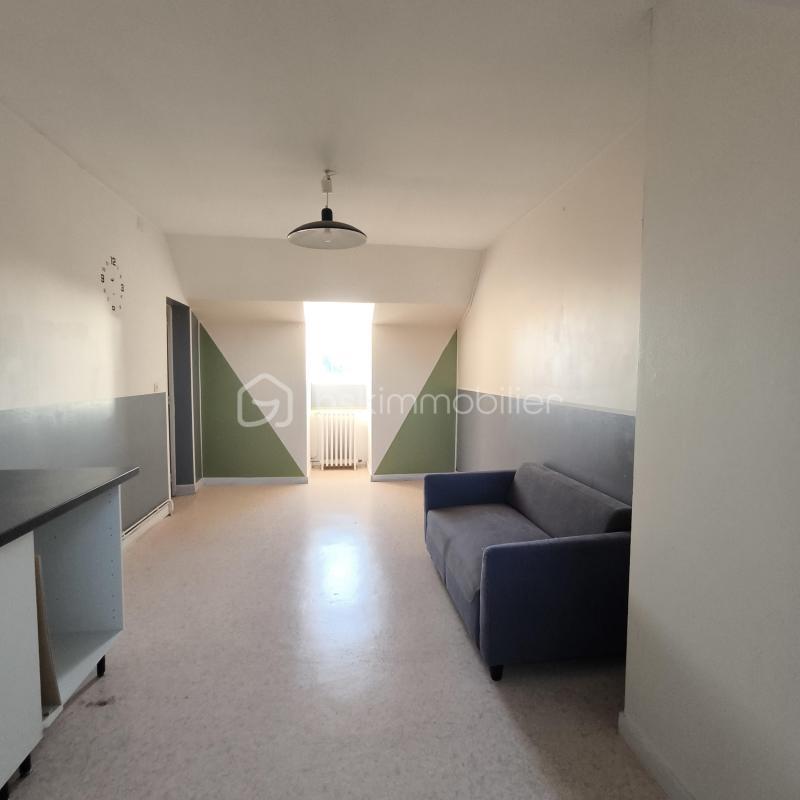 Immeuble - 284 m² - 16 pièces