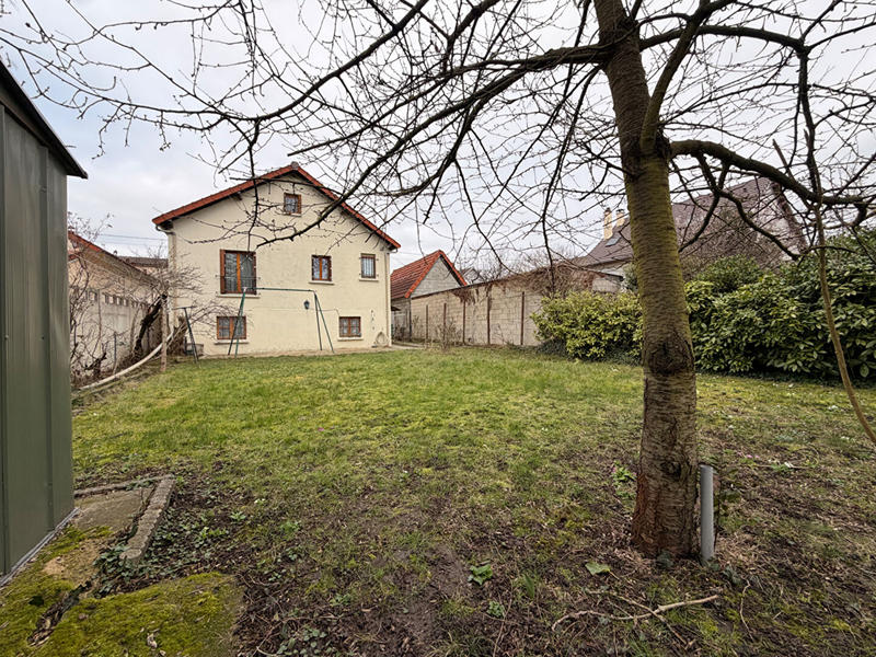 Maison - 80 m² - 5 pièces