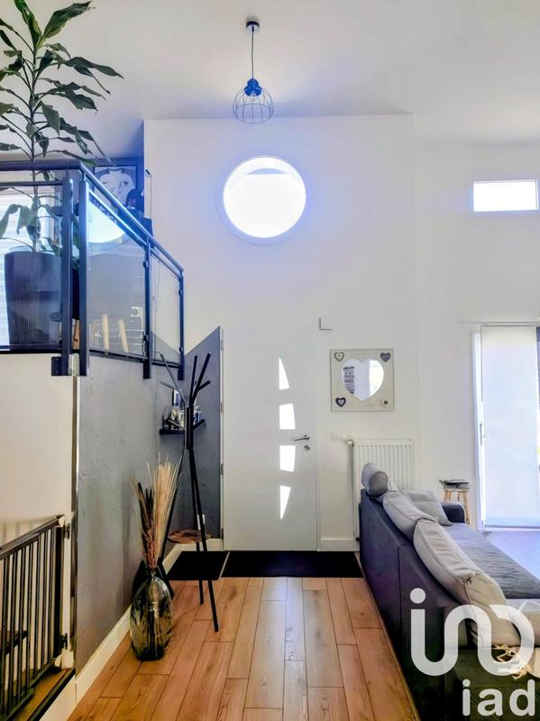 Maison - 122 m² - 6 pièces