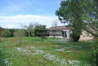 Maison - 99 m² - 4 pièces