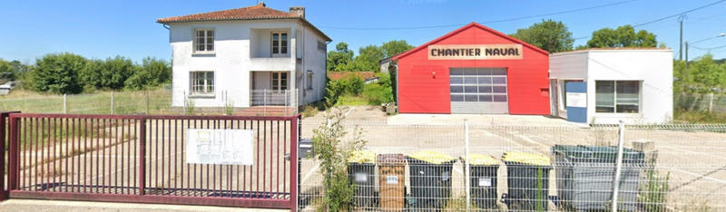 Local commercial - 587 m² - 9 pièces