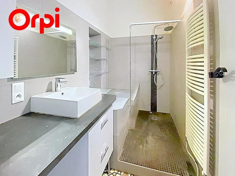 Appartement - 101 m² - 3 pièces