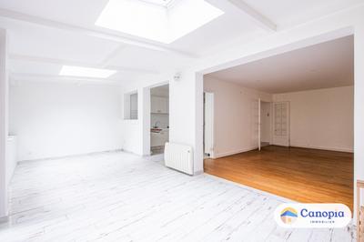 Maison - 170 m² - 8 pièces