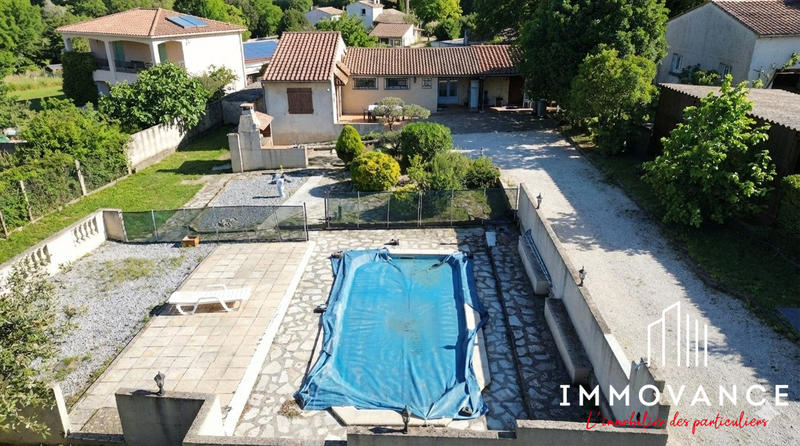 Maison - 98 m² - 5 pièces