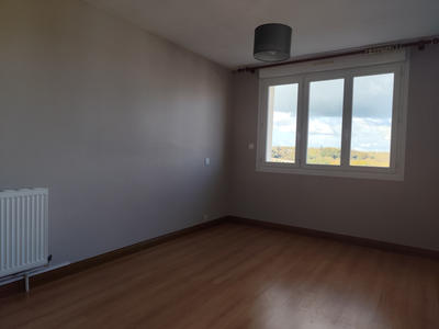 Appartement - 86 m² - 3 pièces