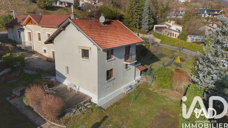 Maison de village - 69 m² - 3 pièces