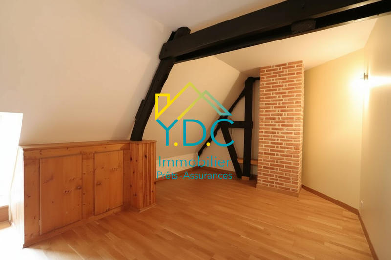 Maison - 204 m² - 12 pièces