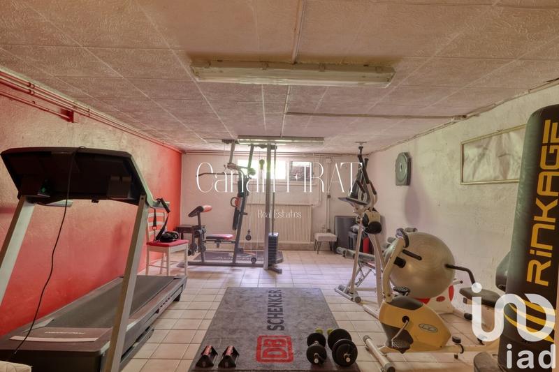 Maison - 195 m² - 7 pièces