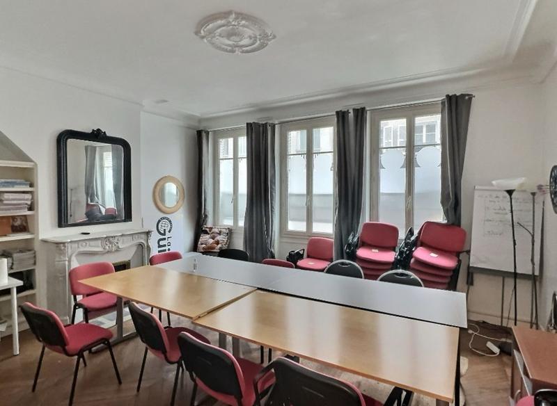 Local d'activités - 252 m²
