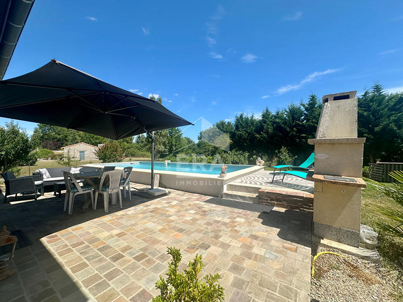 Maison - 97 m² - 4 pièces