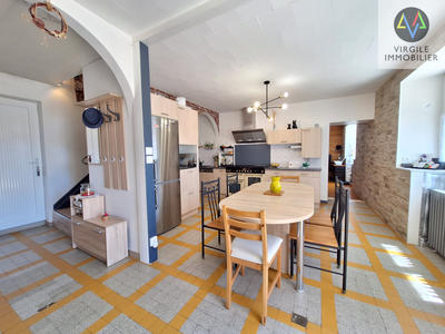 Maison de village - 173 m² - 7 pièces