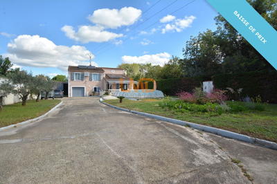 Maison - 147 m² - 8 pièces