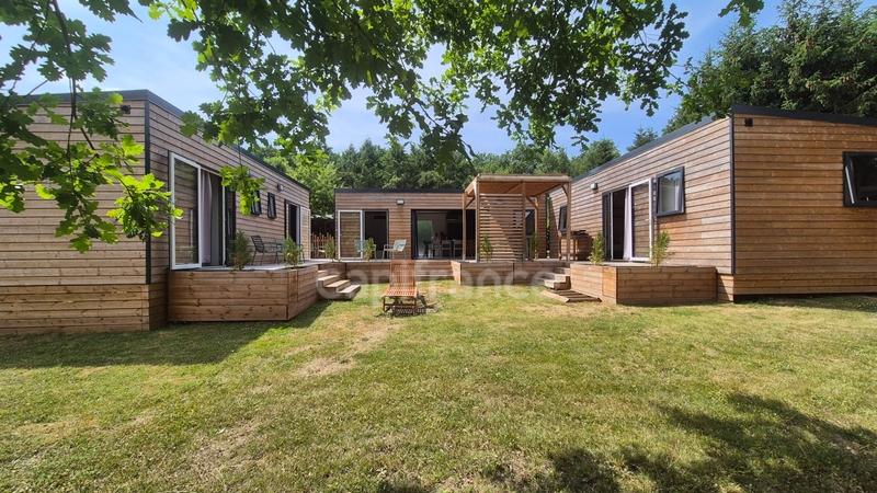 Mobil-home - 110 m² - 7 pièces