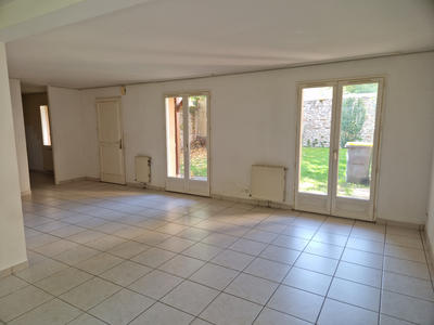 Maison - 111 m² - 5 pièces