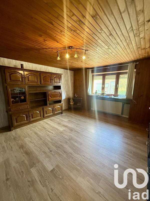 Maison - 179 m² - 9 pièces
