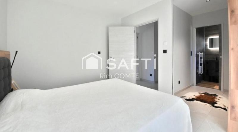 Maison - 135 m² - 6 pièces