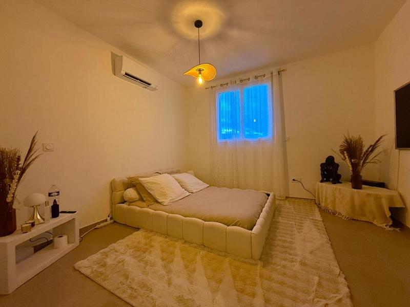 Maison - 93 m² - 5 pièces