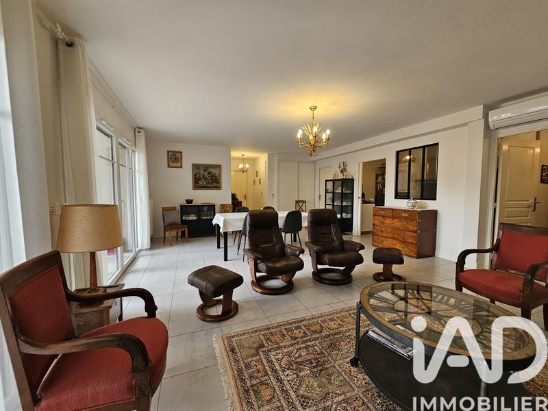 Appartement - 104 m² - 4 pièces