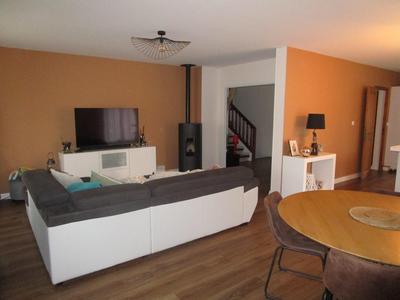 Maison - 153 m² - 5 pièces