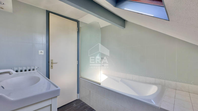 Maison - 86 m² - 4 pièces